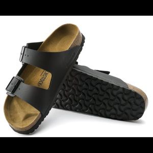 Brand NIB Birkenstock Arizona Sandals Black